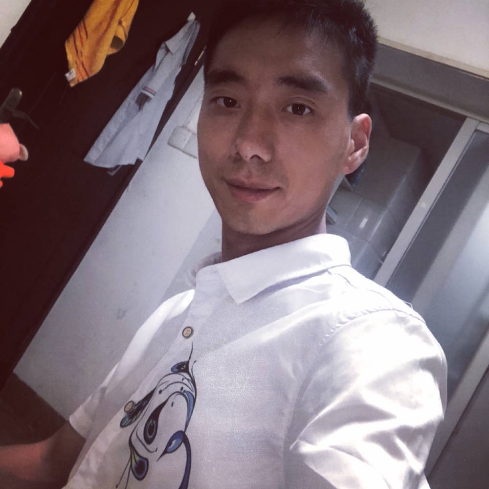 羽裳高贵的照片