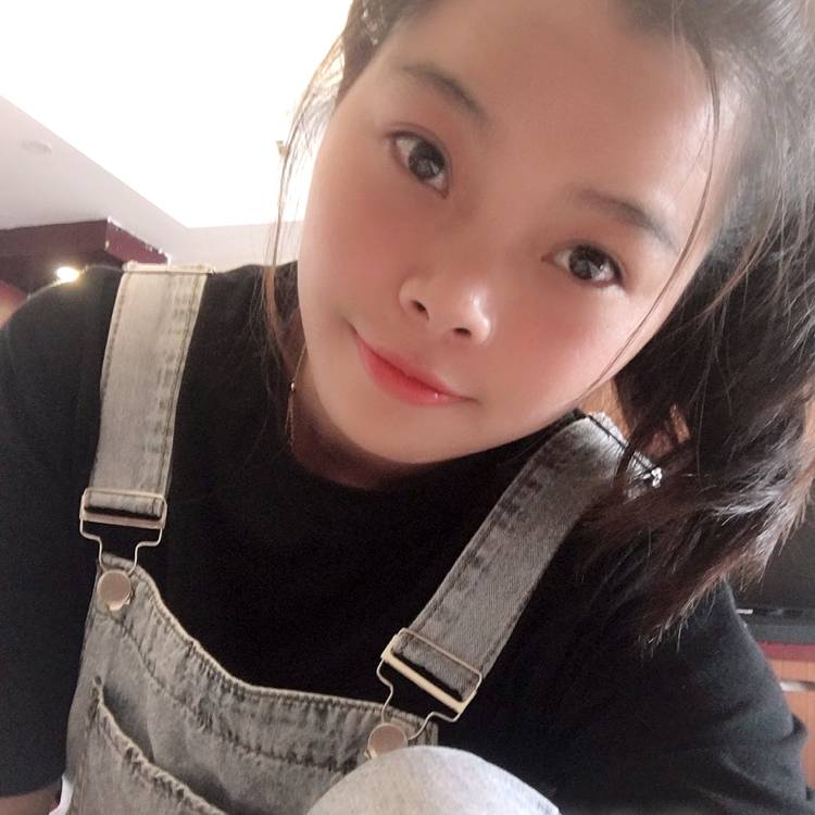隐忍李桐的照片