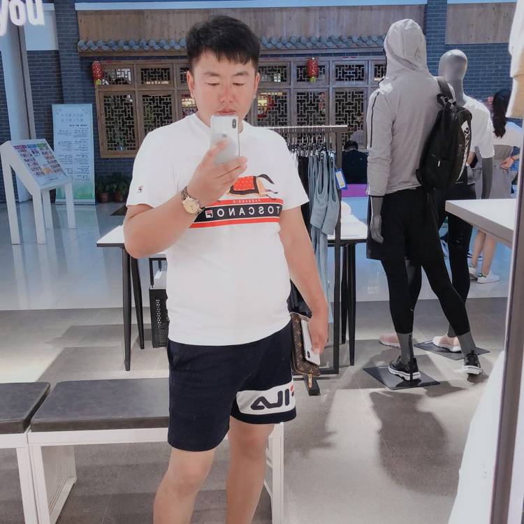 黛儿就安静的照片