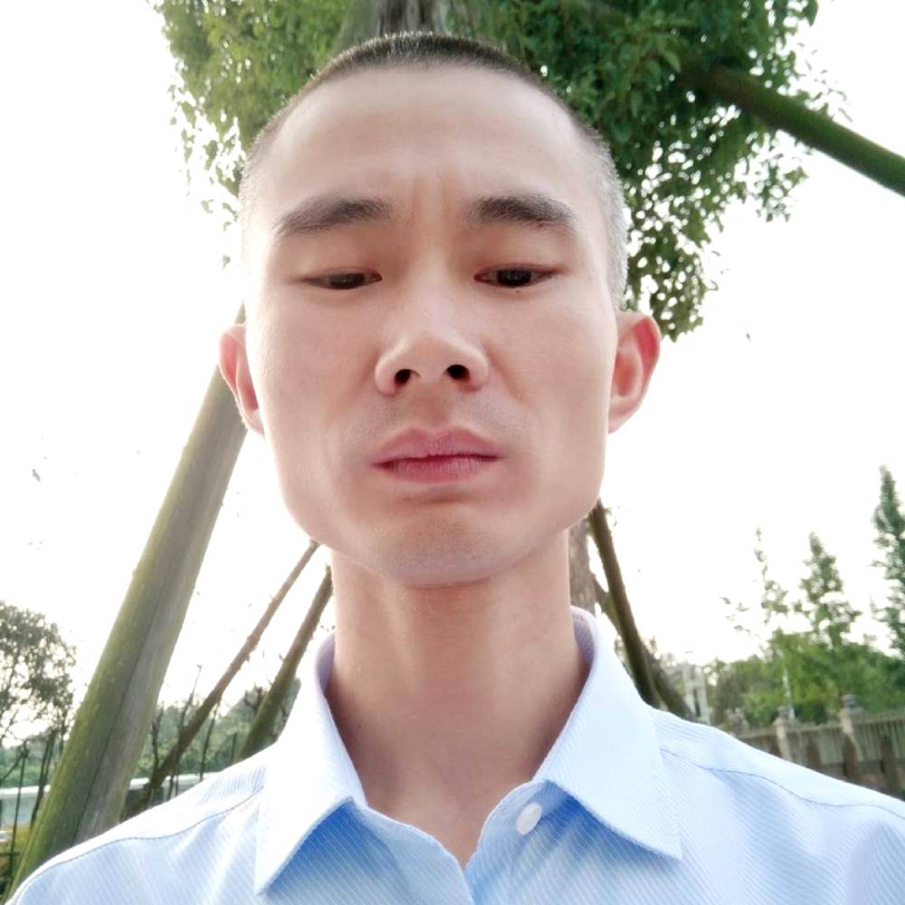 热心说百褶裙的照片