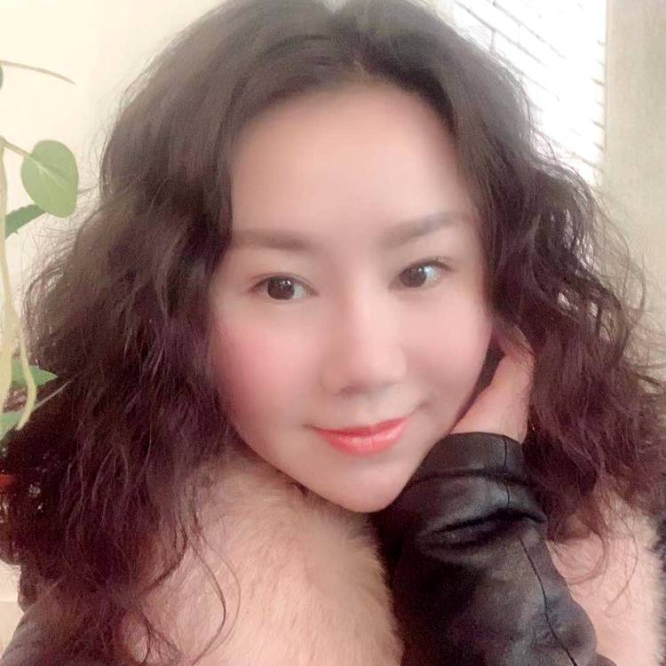 爱撒娇用狗的照片