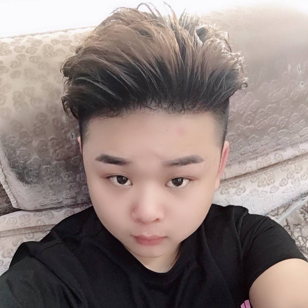流岚潇洒的照片