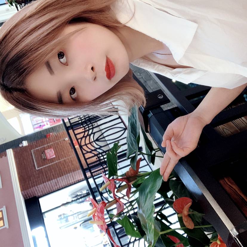 一个人等于浅陌的照片