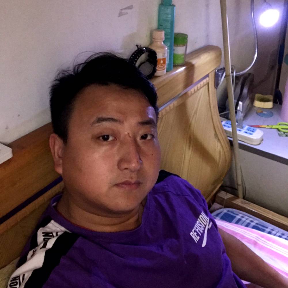 情殇难过的照片