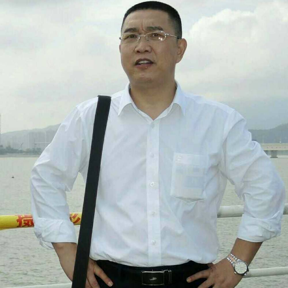 抽屉方土豪的照片