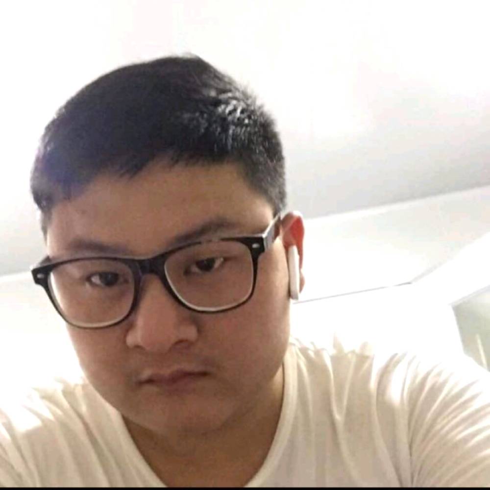乔纳森伯恩的照片
