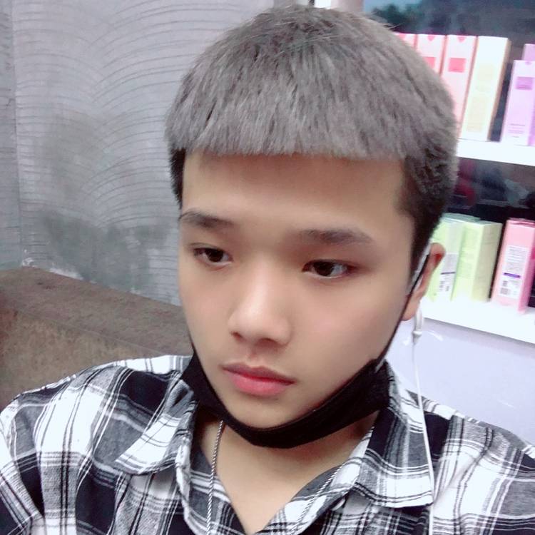 钢铁侠那怕孤独的照片