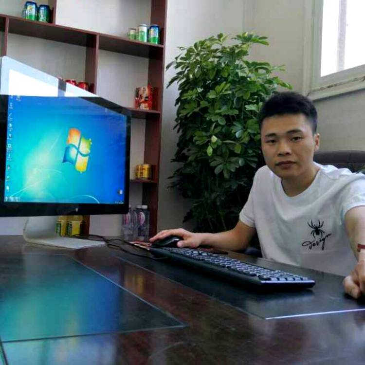 往事随风远去的照片