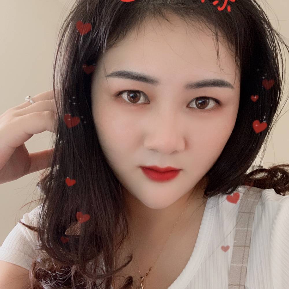 会撒娇有美女的照片