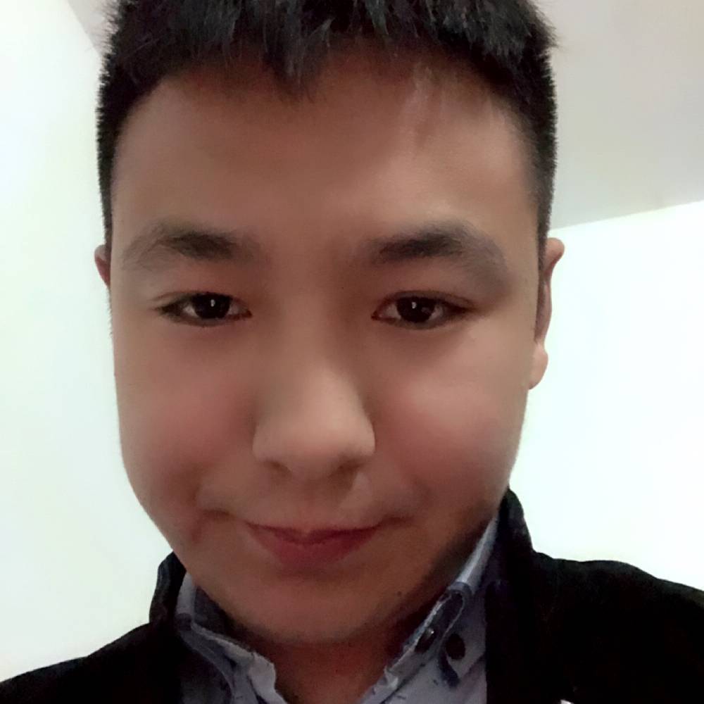 内向等待星雨的照片