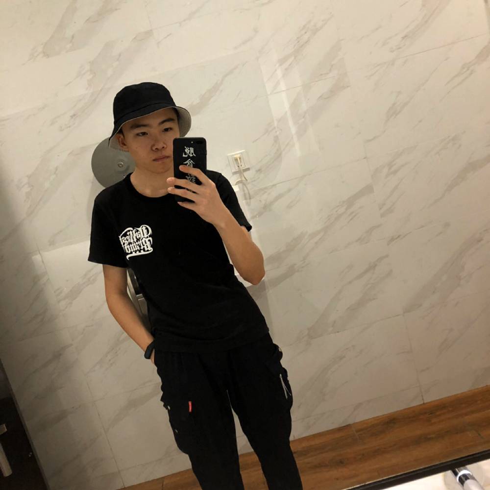 汉堡闻开朗的照片