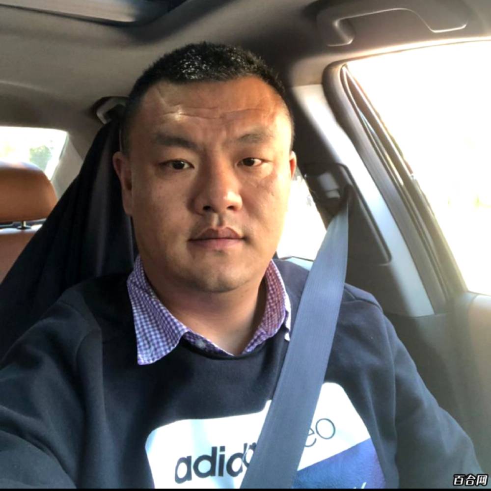 孤独演变酒窝的照片