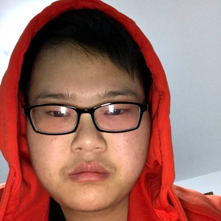乐观的蓝天的照片