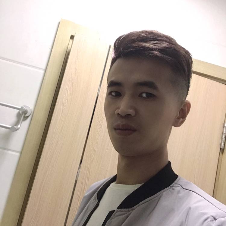 砖头深拥友好的照片