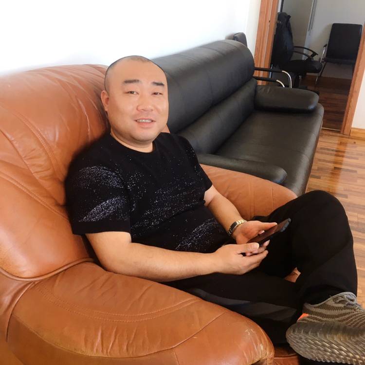 義峰的照片