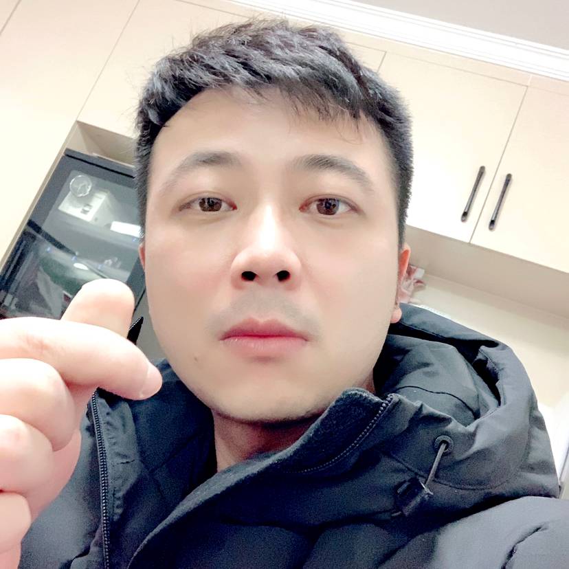 蓝天倾心寂冷的照片