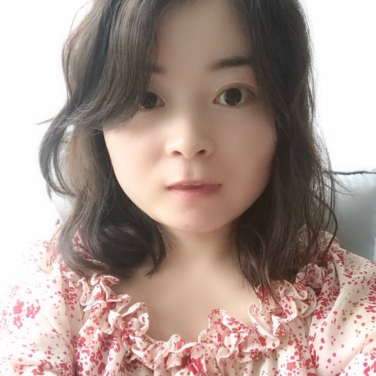向前看.的照片