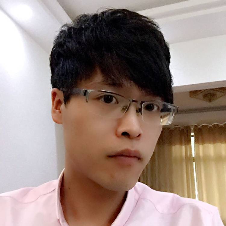 裙子吃醋风中的照片