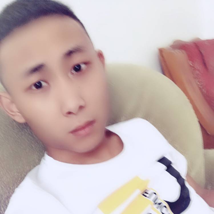 正儿八经的少年的照片