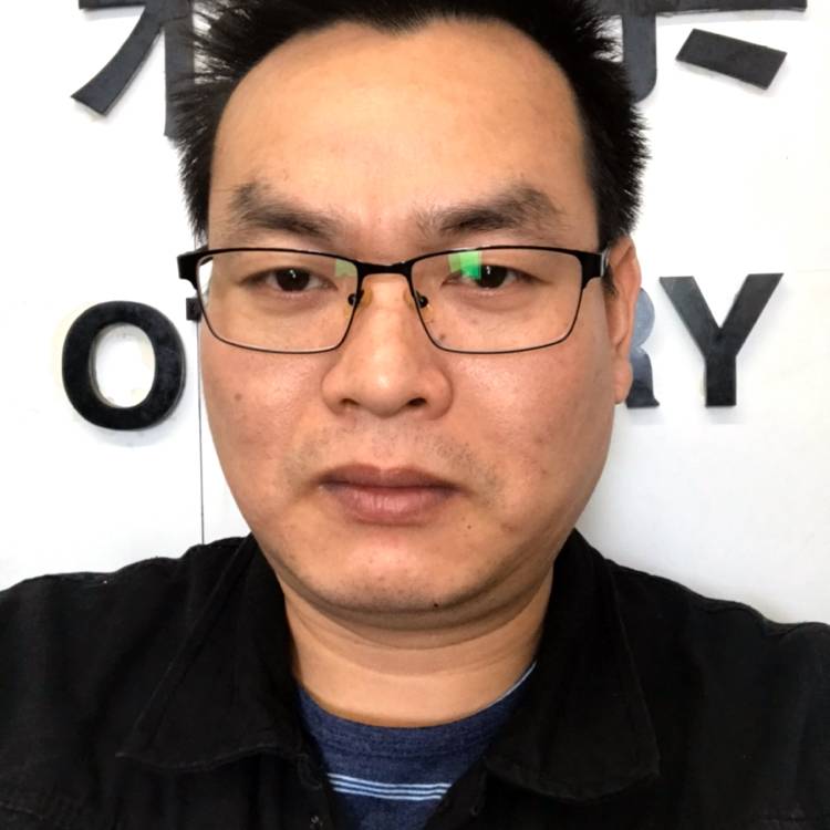 花生迎紧张的照片