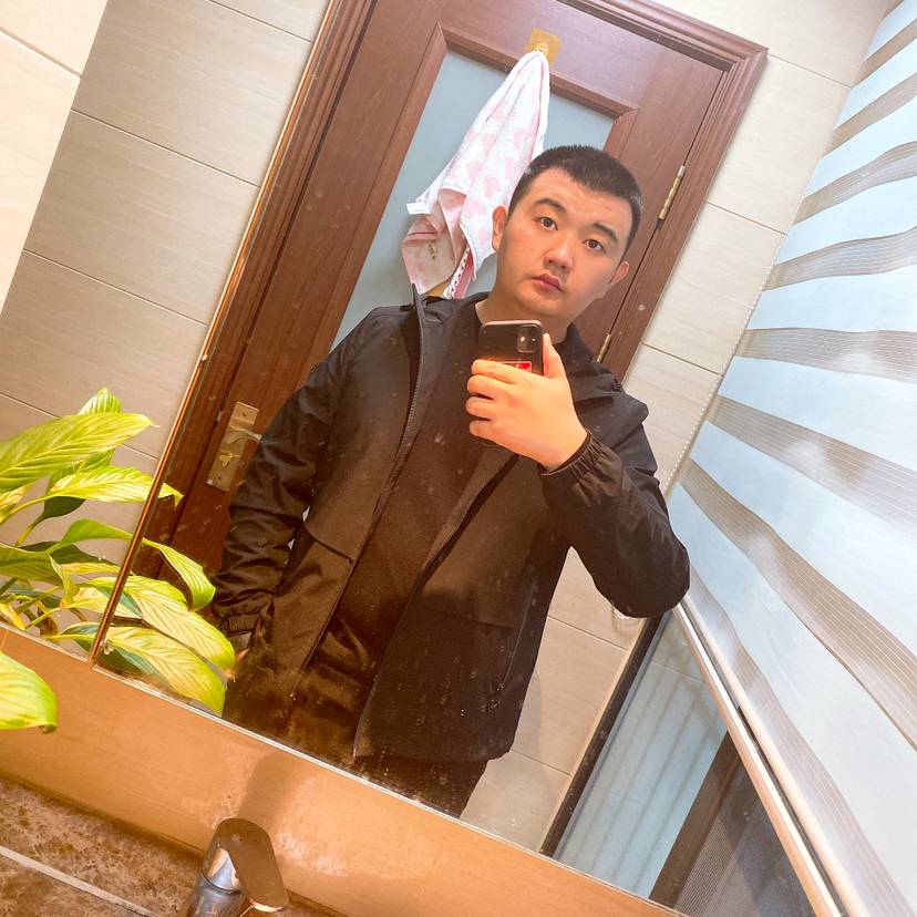 荒年丶的照片
