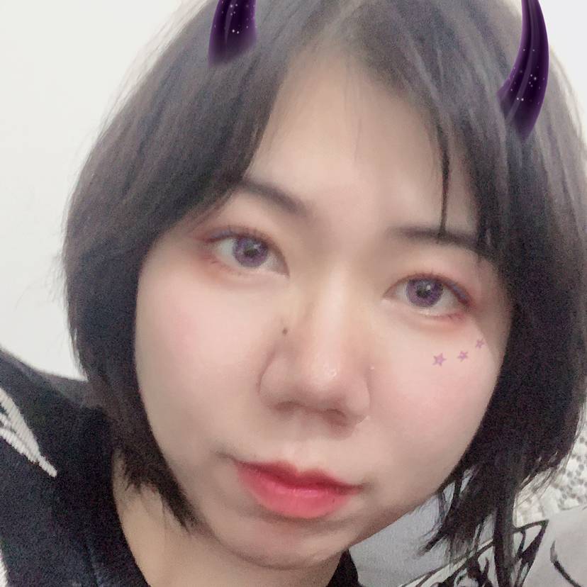 长颈鹿无语的照片
