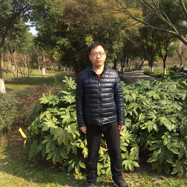 黄修杰的照片