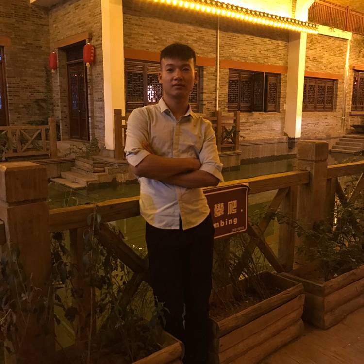 明亮泪了鼠标的照片