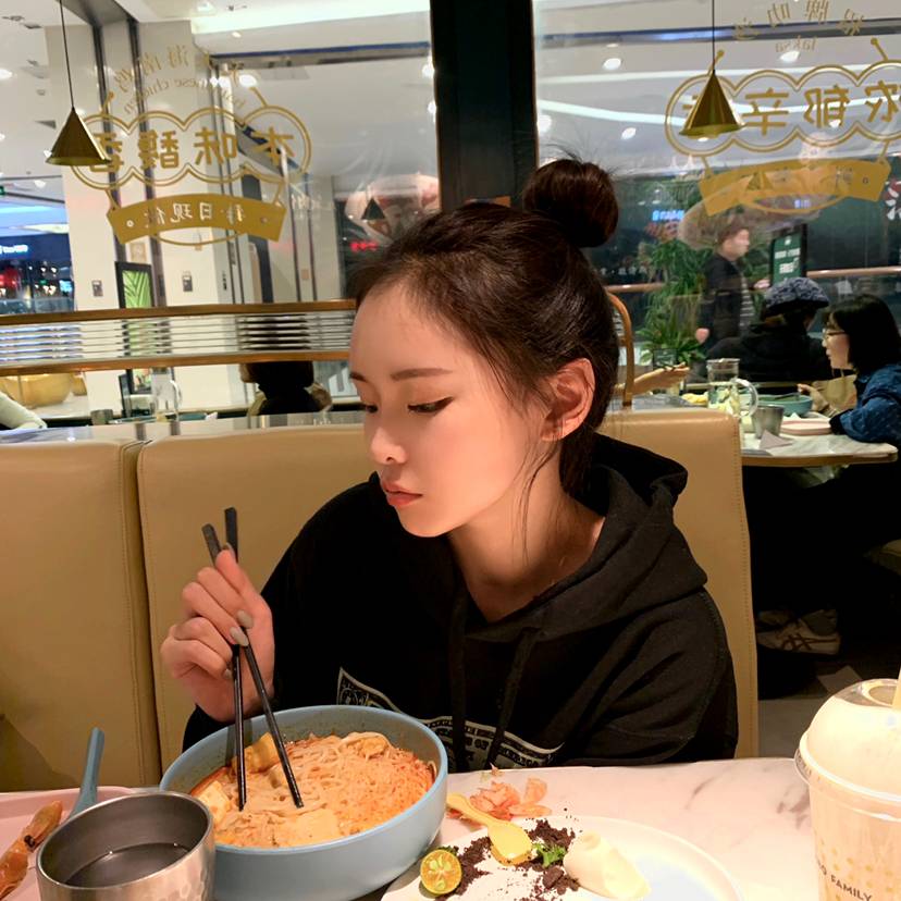 温暖那剪影的照片