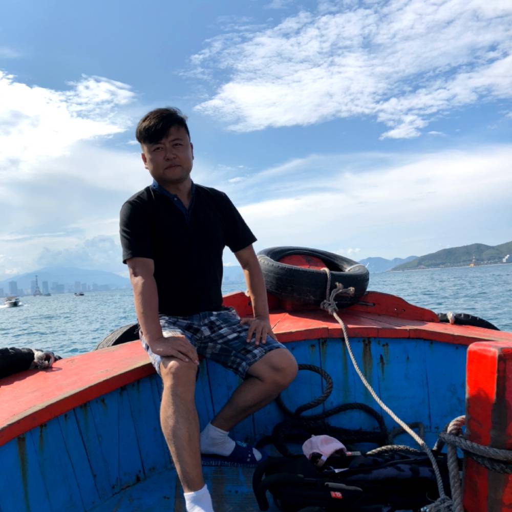 激情挽手火龙果的照片