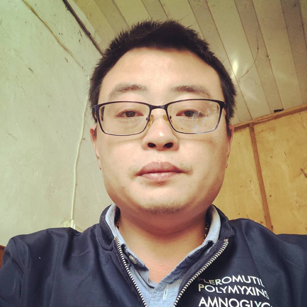 冷眸疯狂的照片