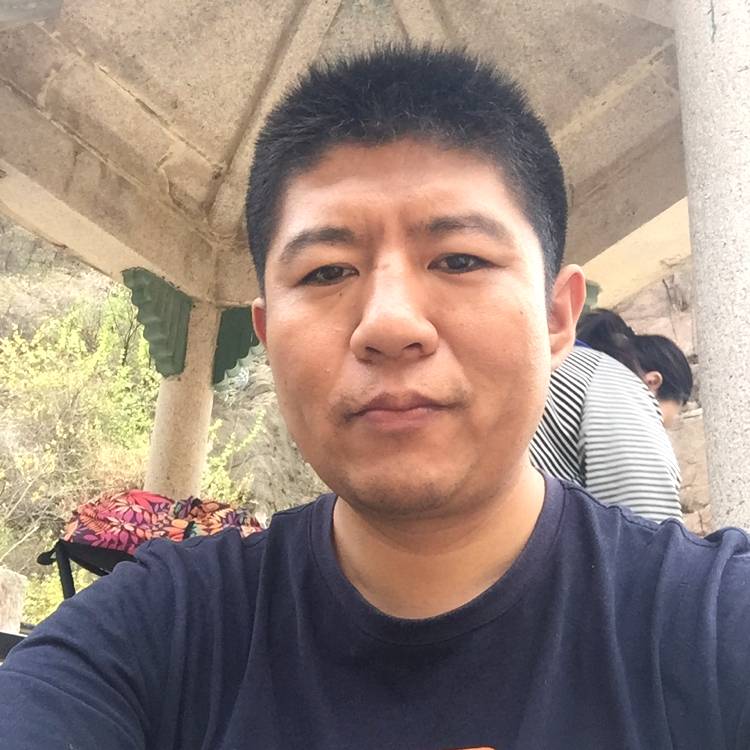 抑郁熊不开心的照片