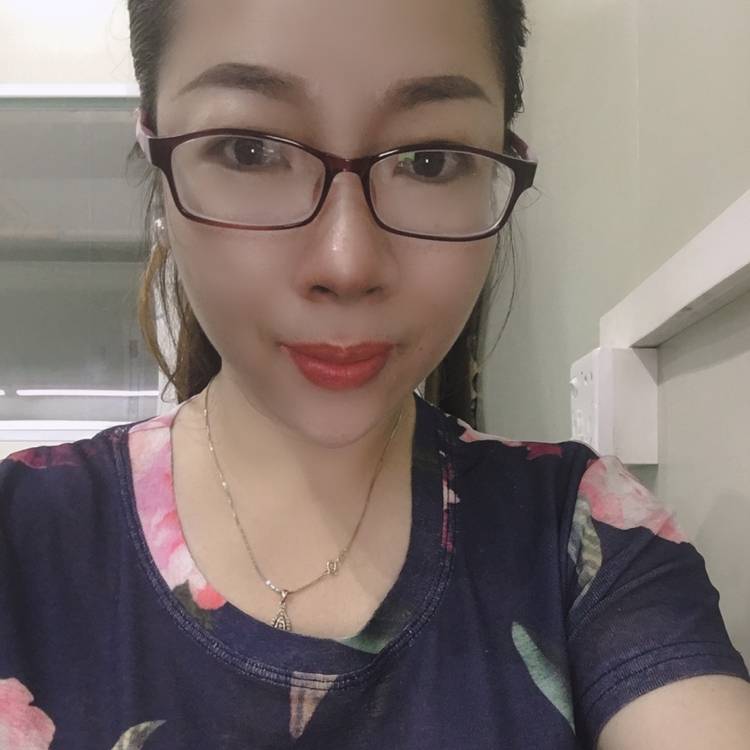 红vivian的照片