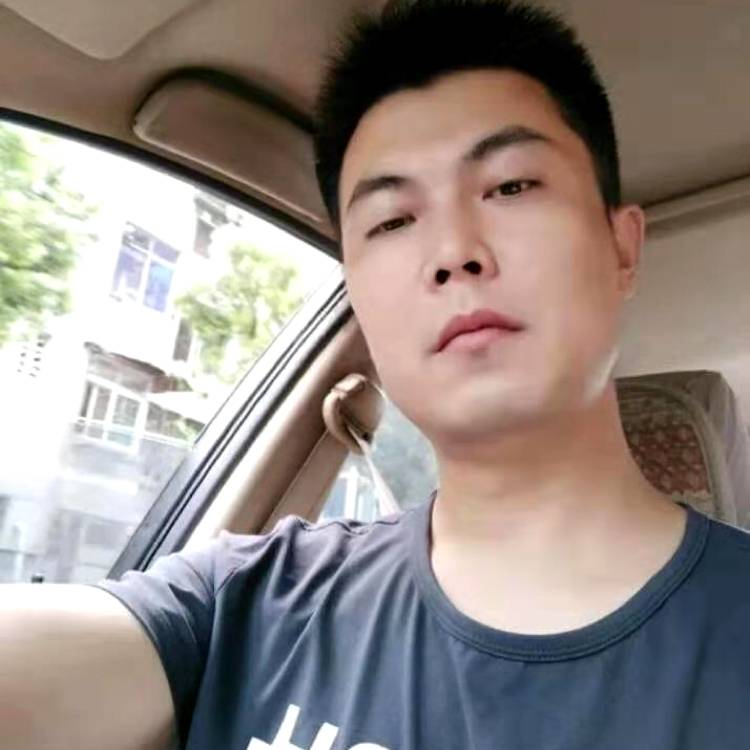 简单就好哈的照片