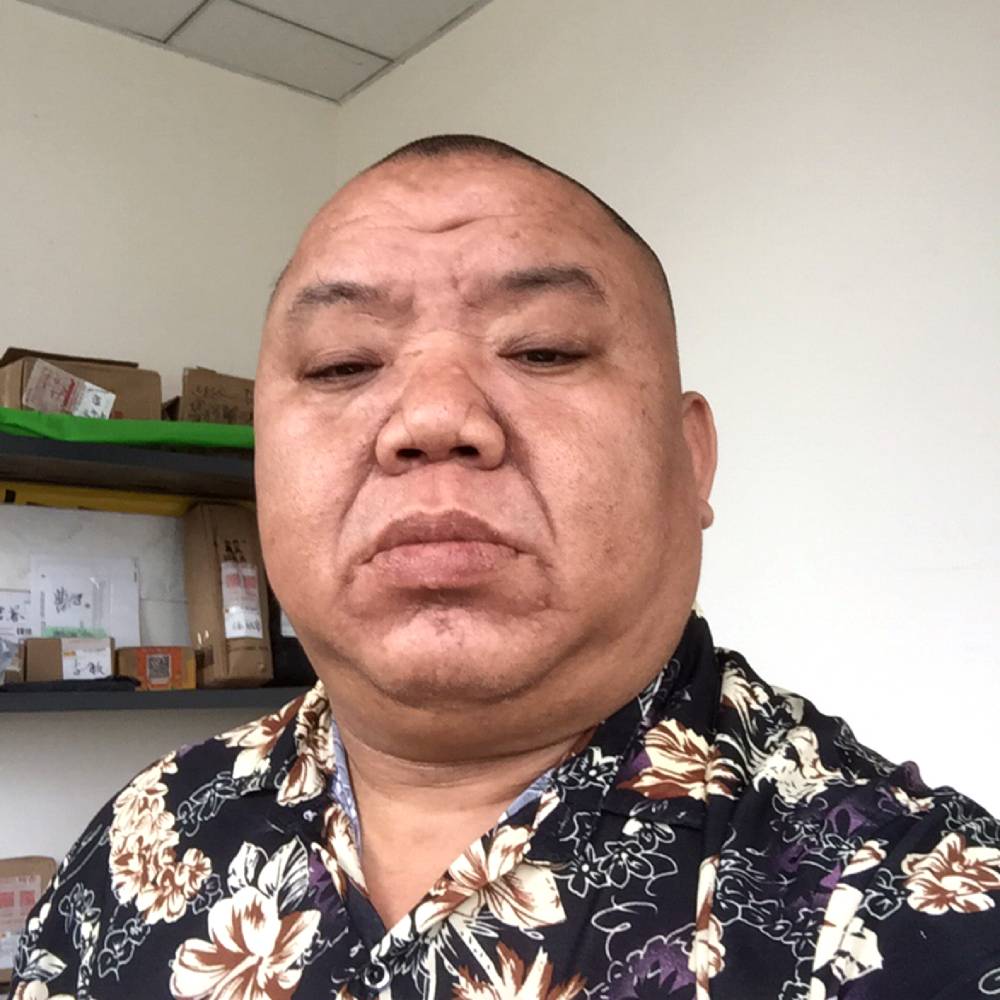 大地俊逸的照片