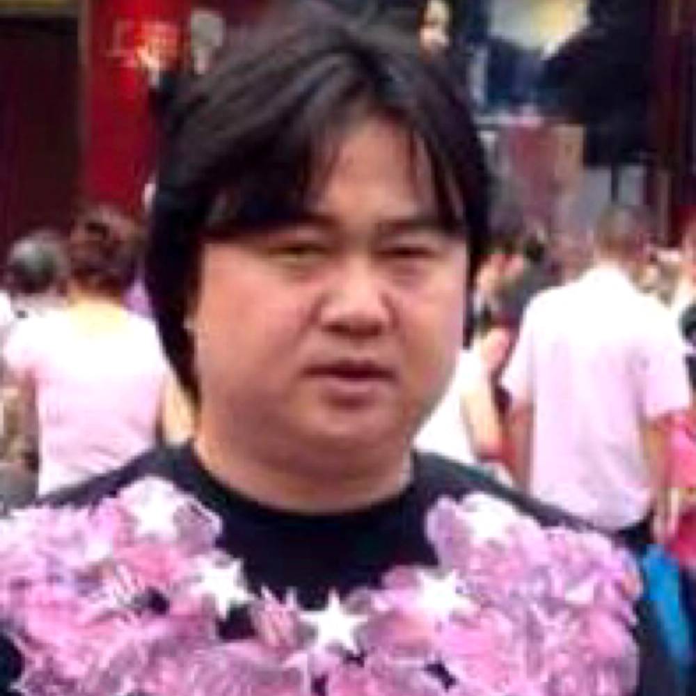 鹏派的照片