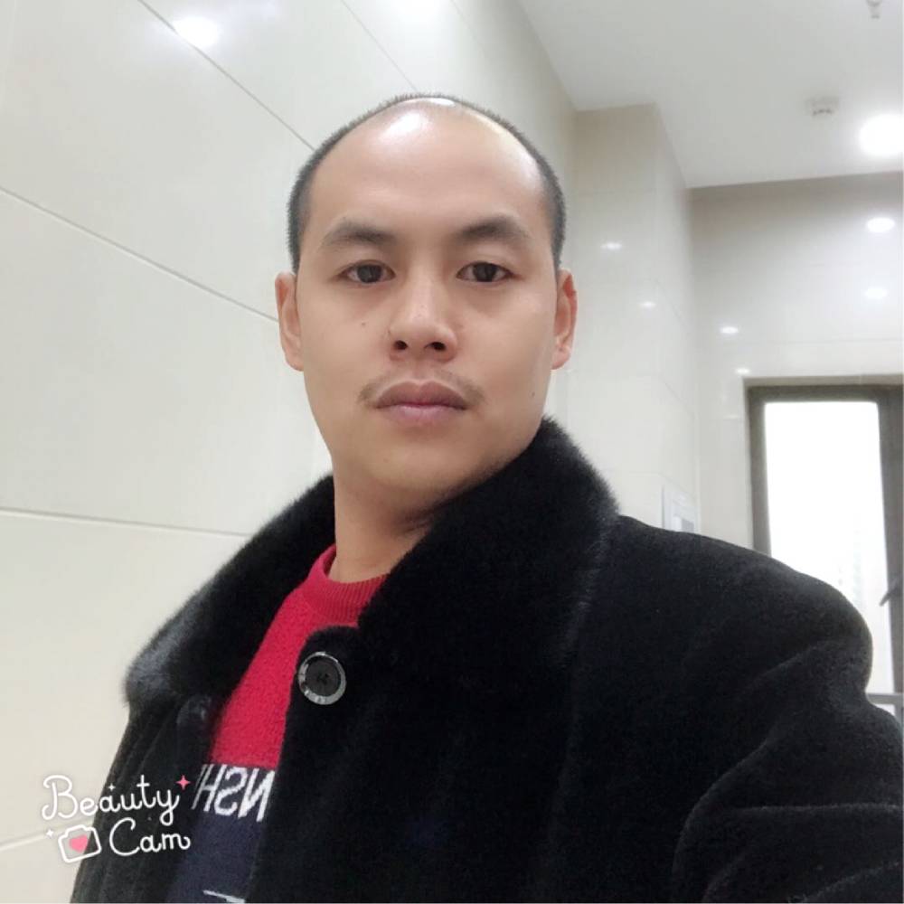 苗条深情的照片
