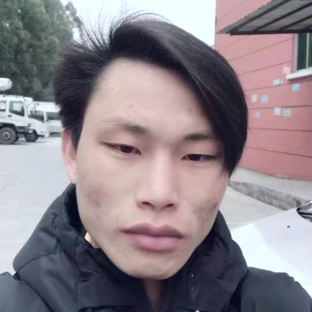赵春豪的照片