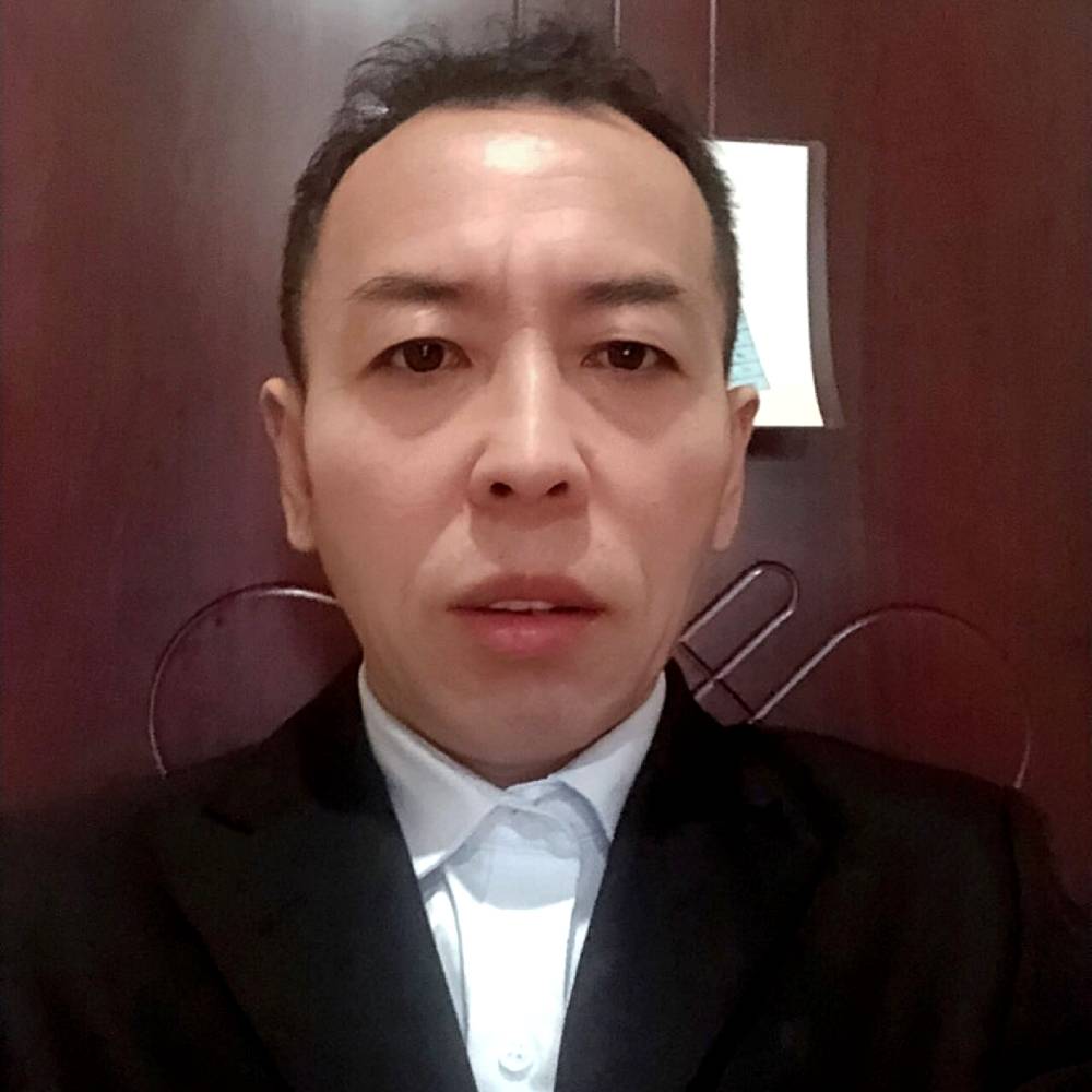 国彪的照片