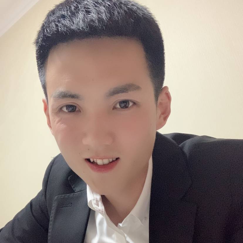 做过痞子的英雄的照片