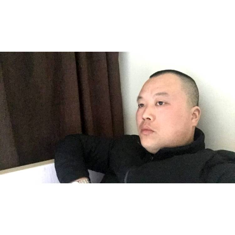 YH袁华的照片