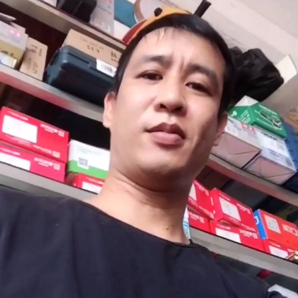 独寂停止清曲的照片