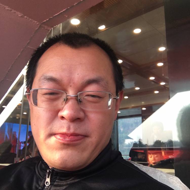 丰富蹙眉涟漪的照片