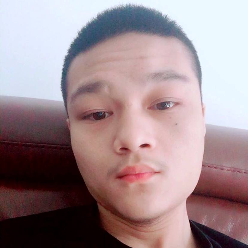 小胡子下巴的照片