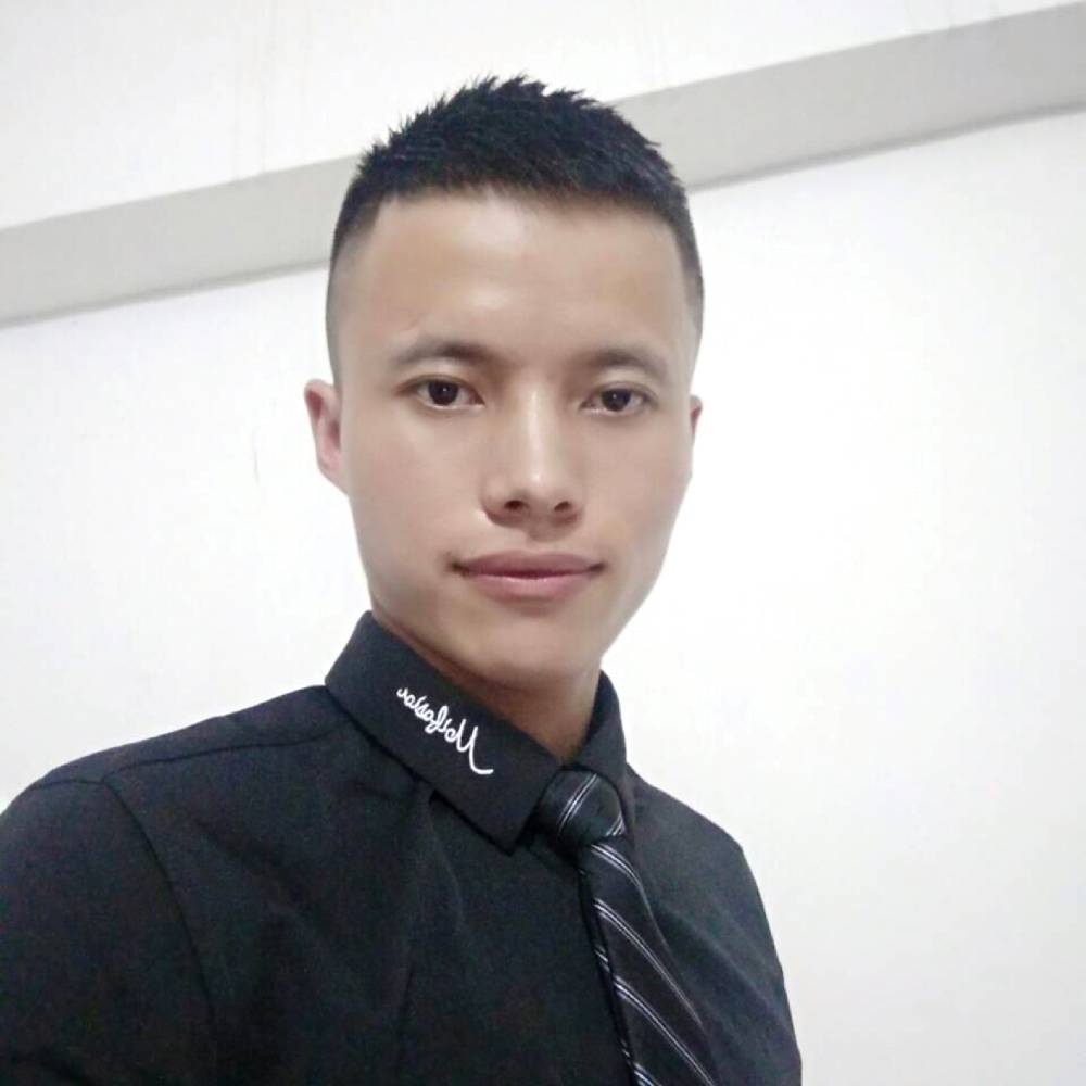 找一个对的人结婚的照片