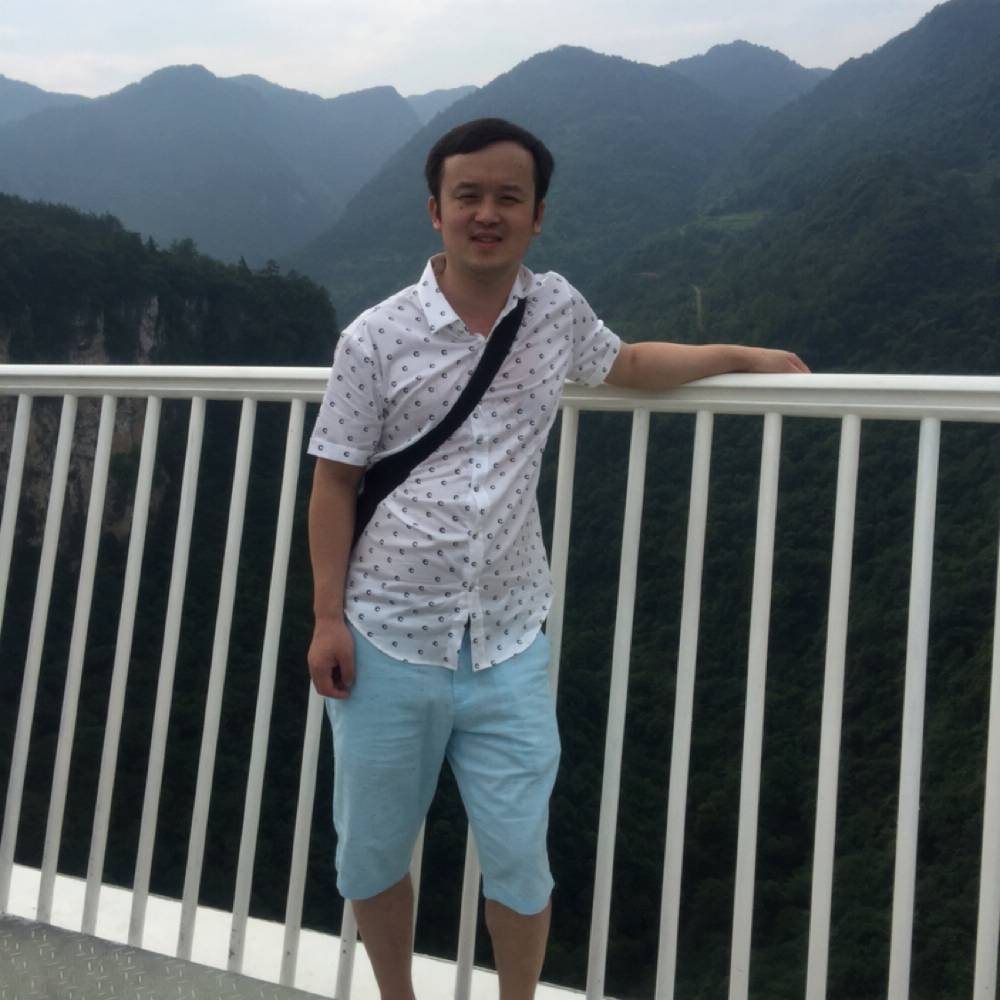 透彻浅陌@煌的照片