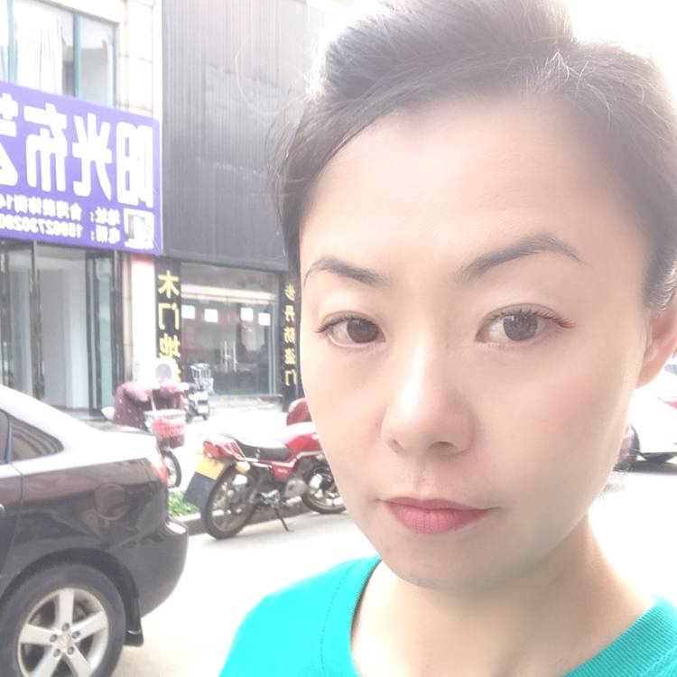 蝶舞还个性的照片