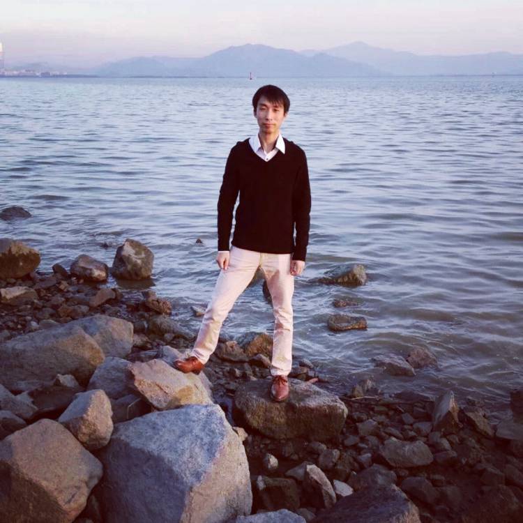 子默笙的照片