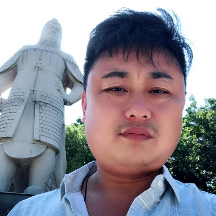 明哥m的照片