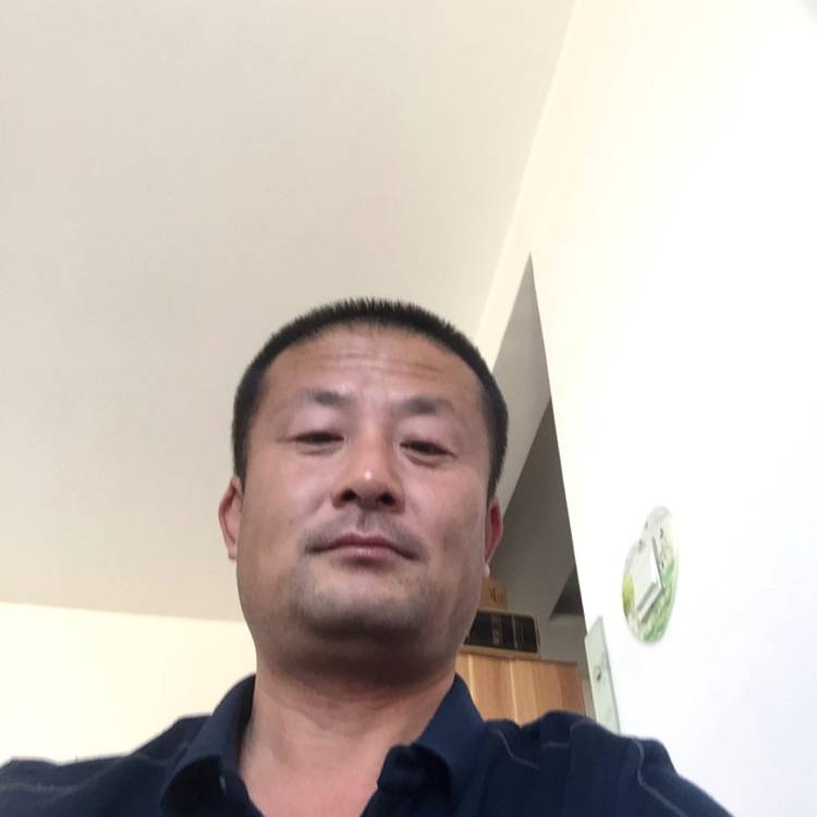 没事偷着乐的照片